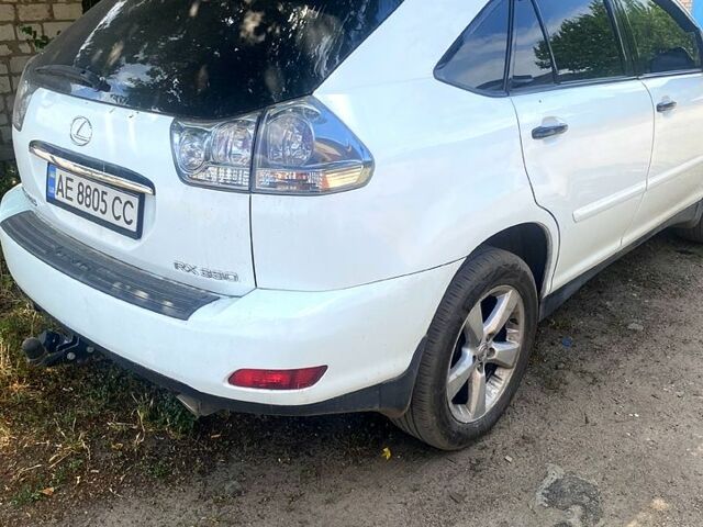 Белый Лексус РХ, объемом двигателя 3.3 л и пробегом 240 тыс. км за 8500 $, фото 6 на Automoto.ua
