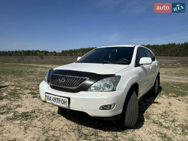 Белый Лексус РХ, объемом двигателя 3.31 л и пробегом 271 тыс. км за 8999 $, фото 1 на Automoto.ua