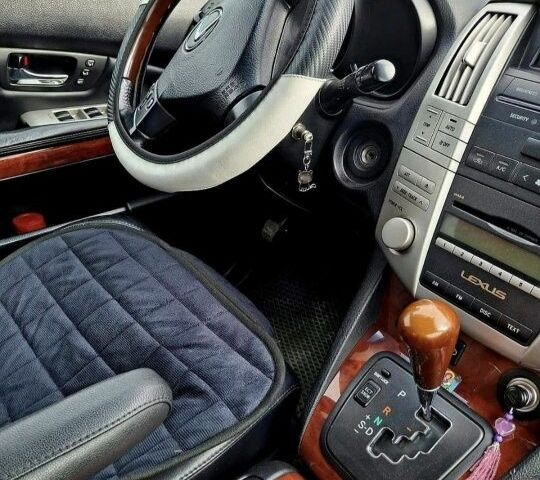 Лексус РХ 2006 у Дніпро (Дніпропетровську) на Automoto.ua Білий Лексус РХ, об'ємом двигуна 3 л та пробігом 350 тис. км за 10800 $, фото 2 на Automoto.ua