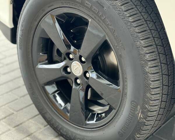 Белый Лексус РХ, объемом двигателя 3.46 л и пробегом 180 тыс. км за 10999 $, фото 58 на Automoto.ua