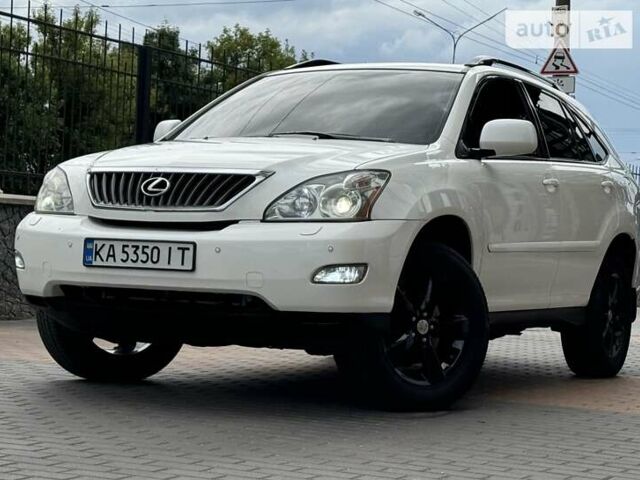 Белый Лексус РХ, объемом двигателя 3.46 л и пробегом 180 тыс. км за 10999 $, фото 2 на Automoto.ua