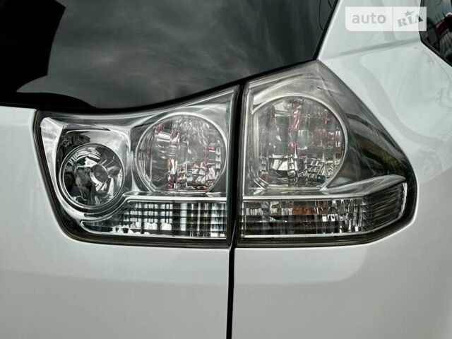 Белый Лексус РХ, объемом двигателя 3.46 л и пробегом 180 тыс. км за 10999 $, фото 25 на Automoto.ua