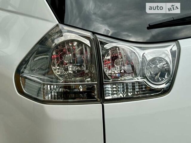 Белый Лексус РХ, объемом двигателя 3.46 л и пробегом 180 тыс. км за 10999 $, фото 35 на Automoto.ua