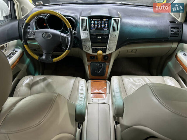 Білий Лексус РХ, об'ємом двигуна 3.31 л та пробігом 209 тис. км за 10500 $, фото 9 на Automoto.ua