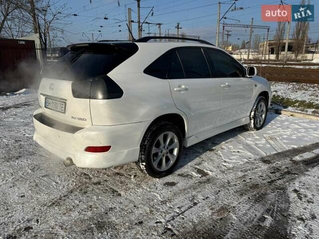 Белый Лексус РХ, объемом двигателя 3.46 л и пробегом 188 тыс. км за 9000 $, фото 5 на Automoto.ua