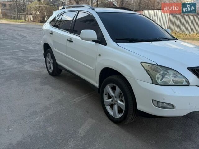 Білий Лексус РХ, об'ємом двигуна 3.46 л та пробігом 238 тис. км за 8800 $, фото 1 на Automoto.ua