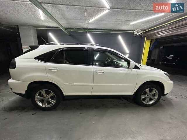 Білий Лексус РХ, об'ємом двигуна 3.31 л та пробігом 209 тис. км за 10500 $, фото 6 на Automoto.ua