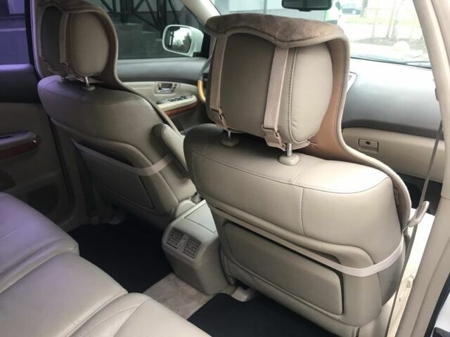 Белый Лексус РХ, объемом двигателя 3.5 л и пробегом 243 тыс. км за 10800 $, фото 5 на Automoto.ua