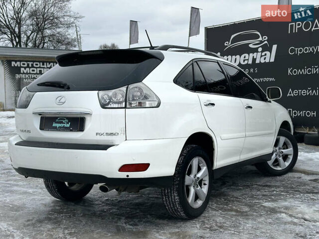 Белый Лексус РХ, объемом двигателя 3.46 л и пробегом 300 тыс. км за 9999 $, фото 3 на Automoto.ua