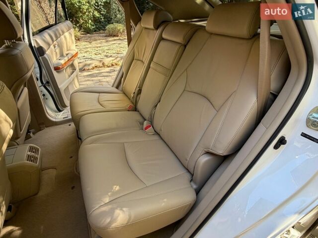 Белый Лексус РХ, объемом двигателя 3.46 л и пробегом 99 тыс. км за 14999 $, фото 31 на Automoto.ua