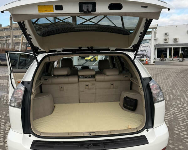 Білий Лексус РХ, об'ємом двигуна 3.46 л та пробігом 287 тис. км за 11600 $, фото 18 на Automoto.ua