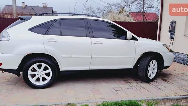 Білий Лексус РХ, об'ємом двигуна 3.31 л та пробігом 272 тис. км за 11000 $, фото 8 на Automoto.ua