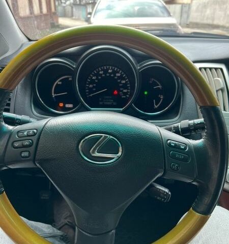 Белый Лексус РХ, объемом двигателя 3.3 л и пробегом 299 тыс. км за 10800 $, фото 8 на Automoto.ua