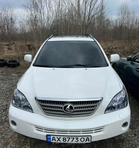Белый Лексус РХ, объемом двигателя 3.3 л и пробегом 299 тыс. км за 10800 $, фото 1 на Automoto.ua