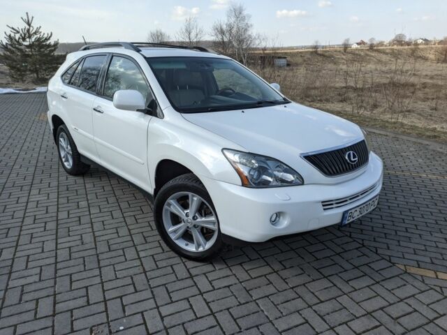 Белый Лексус РХ, объемом двигателя 3.3 л и пробегом 199 тыс. км за 13800 $, фото 10 на Automoto.ua