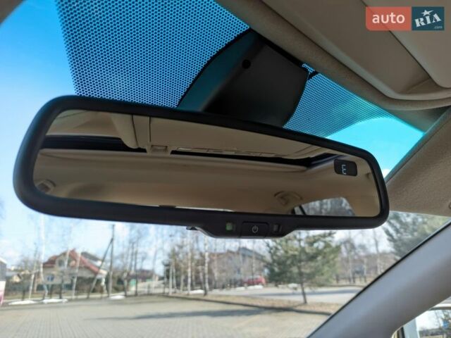 Білий Лексус РХ, об'ємом двигуна 3.31 л та пробігом 199 тис. км за 13800 $, фото 46 на Automoto.ua