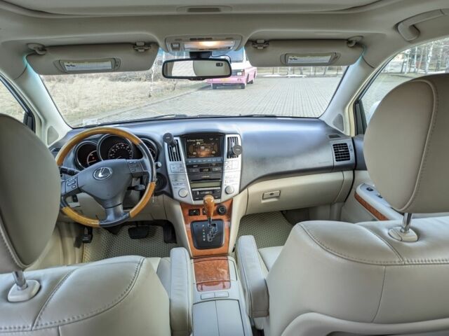 Белый Лексус РХ, объемом двигателя 3.3 л и пробегом 199 тыс. км за 13800 $, фото 13 на Automoto.ua