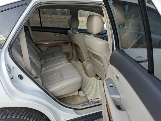 Белый Лексус РХ, объемом двигателя 3.3 л и пробегом 199 тыс. км за 13800 $, фото 14 на Automoto.ua