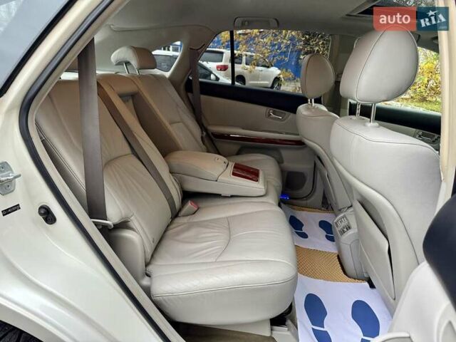 Білий Лексус РХ, об'ємом двигуна 3.31 л та пробігом 160 тис. км за 9990 $, фото 19 на Automoto.ua