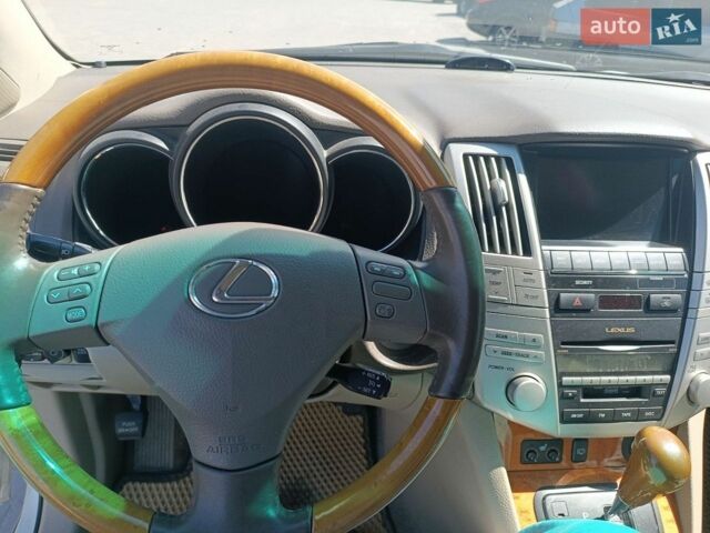 Белый Лексус РХ, объемом двигателя 3.46 л и пробегом 240 тыс. км за 16200 $, фото 10 на Automoto.ua