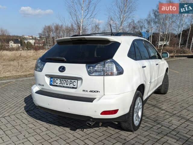 Білий Лексус РХ, об'ємом двигуна 3.31 л та пробігом 199 тис. км за 13800 $, фото 21 на Automoto.ua