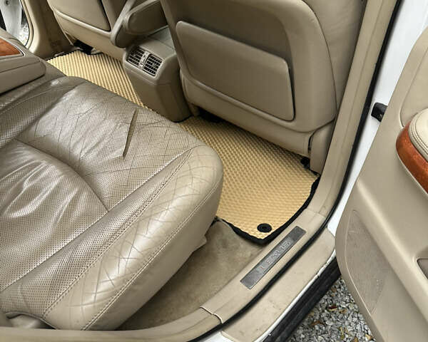 Белый Лексус РХ, объемом двигателя 3.46 л и пробегом 240 тыс. км за 9099 $, фото 15 на Automoto.ua