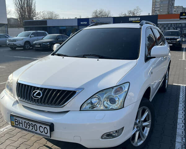 Белый Лексус РХ, объемом двигателя 3.46 л и пробегом 135 тыс. км за 15100 $, фото 9 на Automoto.ua