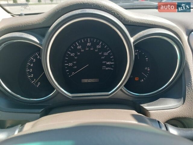 Белый Лексус РХ, объемом двигателя 3.46 л и пробегом 240 тыс. км за 16200 $, фото 9 на Automoto.ua