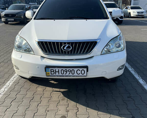 Белый Лексус РХ, объемом двигателя 3.46 л и пробегом 135 тыс. км за 15100 $, фото 10 на Automoto.ua