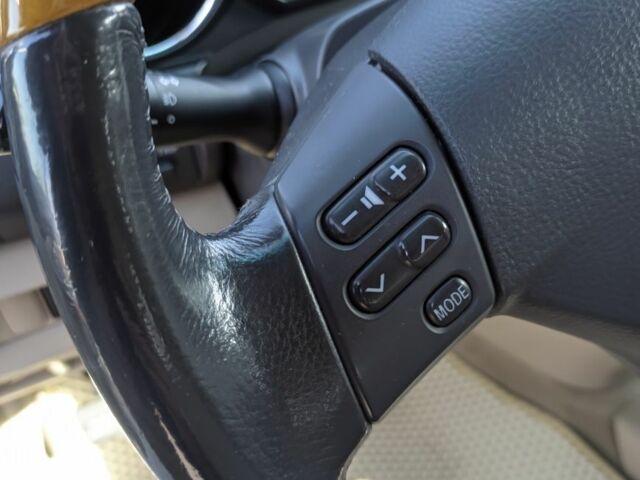 Белый Лексус РХ, объемом двигателя 3.3 л и пробегом 199 тыс. км за 13800 $, фото 16 на Automoto.ua