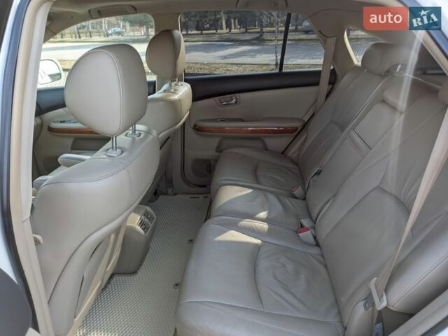 Білий Лексус РХ, об'ємом двигуна 3.31 л та пробігом 199 тис. км за 13800 $, фото 25 на Automoto.ua