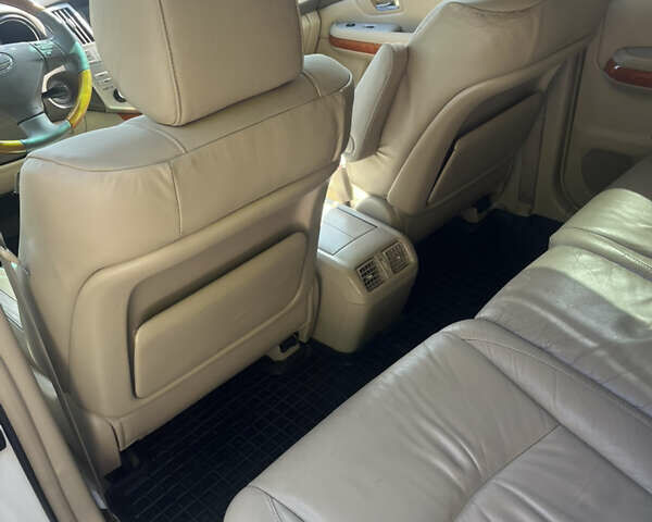 Белый Лексус РХ, объемом двигателя 3.46 л и пробегом 255 тыс. км за 11499 $, фото 23 на Automoto.ua
