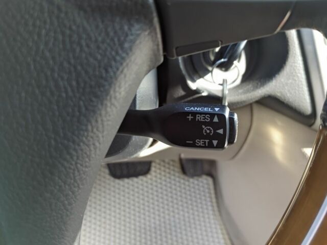 Белый Лексус РХ, объемом двигателя 3.3 л и пробегом 199 тыс. км за 13800 $, фото 18 на Automoto.ua