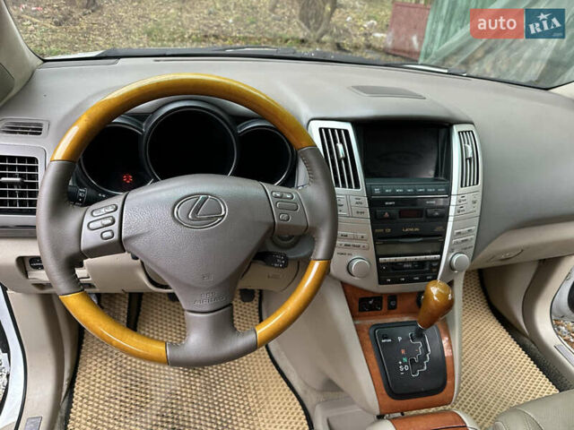 Белый Лексус РХ, объемом двигателя 3.46 л и пробегом 240 тыс. км за 9099 $, фото 18 на Automoto.ua