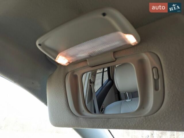 Білий Лексус РХ, об'ємом двигуна 3.31 л та пробігом 199 тис. км за 13800 $, фото 48 на Automoto.ua