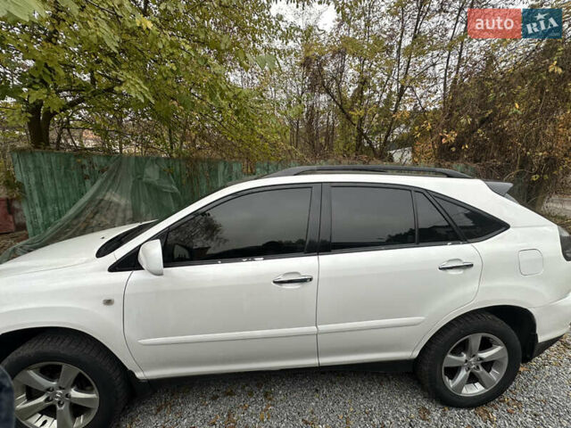 Белый Лексус РХ, объемом двигателя 3.46 л и пробегом 240 тыс. км за 9099 $, фото 8 на Automoto.ua