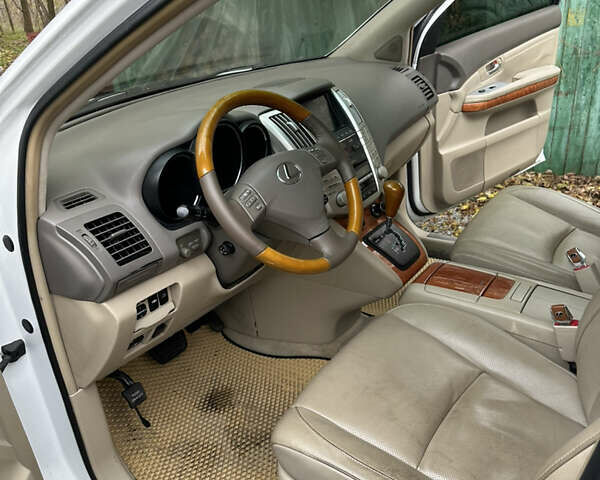 Белый Лексус РХ, объемом двигателя 3.46 л и пробегом 240 тыс. км за 10499 $, фото 17 на Automoto.ua