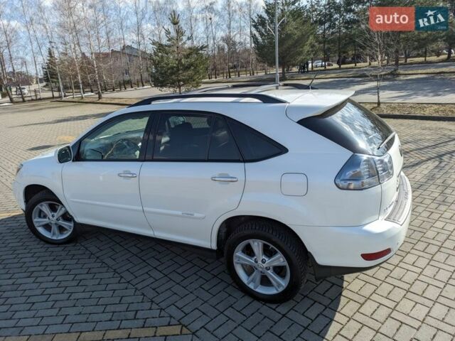 Білий Лексус РХ, об'ємом двигуна 3.31 л та пробігом 199 тис. км за 13800 $, фото 10 на Automoto.ua