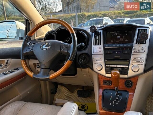 Белый Лексус РХ, объемом двигателя 3.31 л и пробегом 199 тыс. км за 13600 $, фото 19 на Automoto.ua
