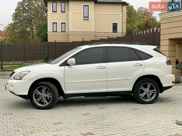 Білий Лексус РХ, об'ємом двигуна 3.3 л та пробігом 203 тис. км за 12300 $, фото 1 на Automoto.ua