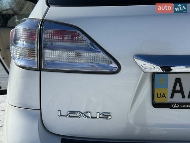 Білий Лексус РХ, об'ємом двигуна 3.46 л та пробігом 234 тис. км за 15999 $, фото 20 на Automoto.ua