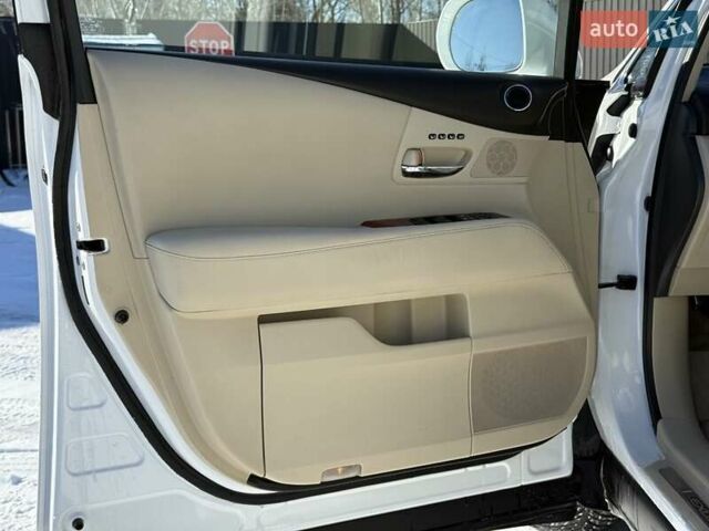 Білий Лексус РХ, об'ємом двигуна 3.46 л та пробігом 234 тис. км за 15999 $, фото 5 на Automoto.ua