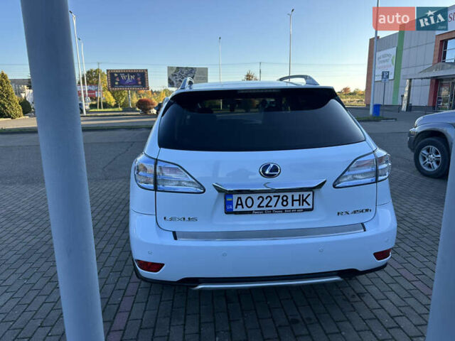 Лексус РХ 2009 у Виноградове на Automoto.ua Білий Лексус РХ, об'ємом двигуна 3.5 л та пробігом 183 тис. км за 18900 $, фото 11 на Automoto.ua