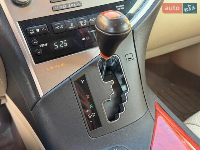 Белый Лексус РХ, объемом двигателя 3.46 л и пробегом 280 тыс. км за 14490 $, фото 21 на Automoto.ua