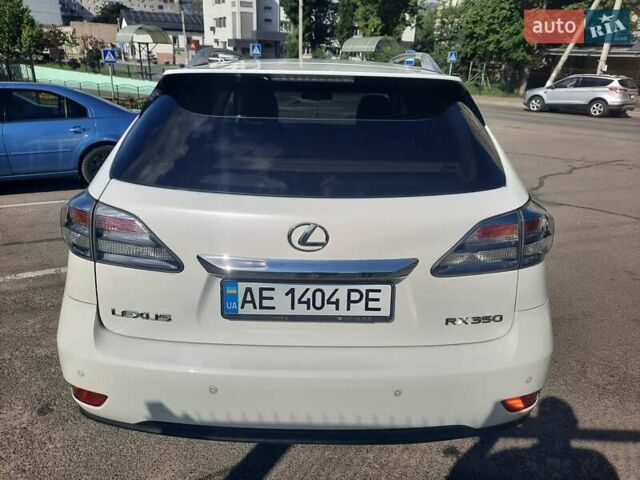 Белый Лексус РХ, объемом двигателя 3.5 л и пробегом 208 тыс. км за 16300 $, фото 1 на Automoto.ua