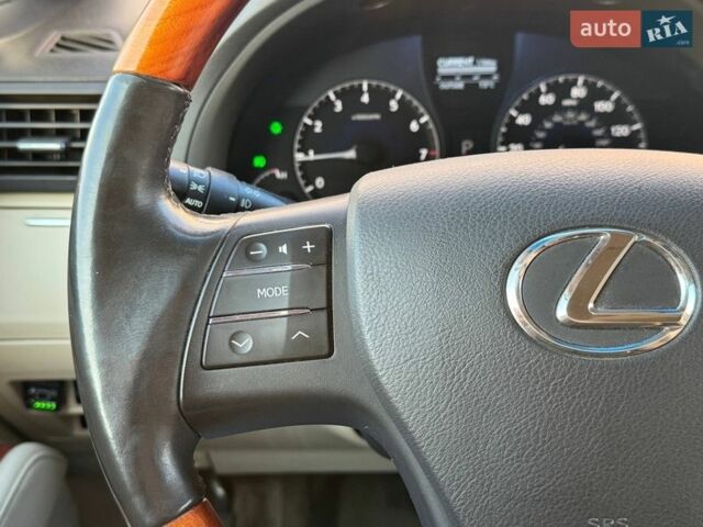 Белый Лексус РХ, объемом двигателя 3.46 л и пробегом 280 тыс. км за 14490 $, фото 24 на Automoto.ua