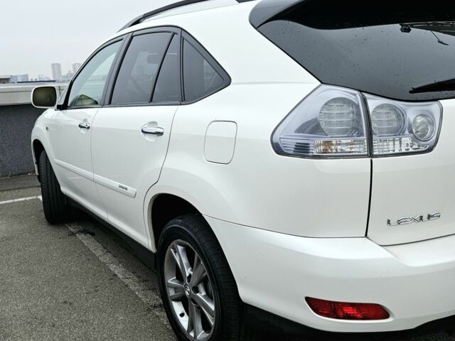 Белый Лексус РХ, объемом двигателя 3.3 л и пробегом 240 тыс. км за 7400 $, фото 4 на Automoto.ua