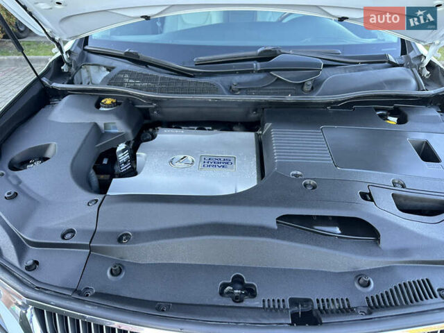 Лексус РХ 2009 у Виноградове на Automoto.ua Білий Лексус РХ, об'ємом двигуна 3.5 л та пробігом 183 тис. км за 18900 $, фото 13 на Automoto.ua