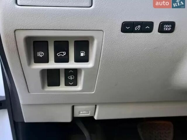Білий Лексус РХ, об'ємом двигуна 3.5 л та пробігом 210 тис. км за 17200 $, фото 2 на Automoto.ua
