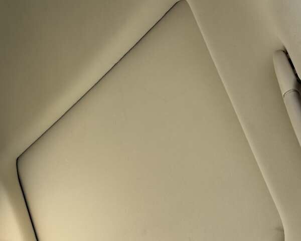 Білий Лексус РХ, об'ємом двигуна 3.46 л та пробігом 234 тис. км за 15999 $, фото 16 на Automoto.ua